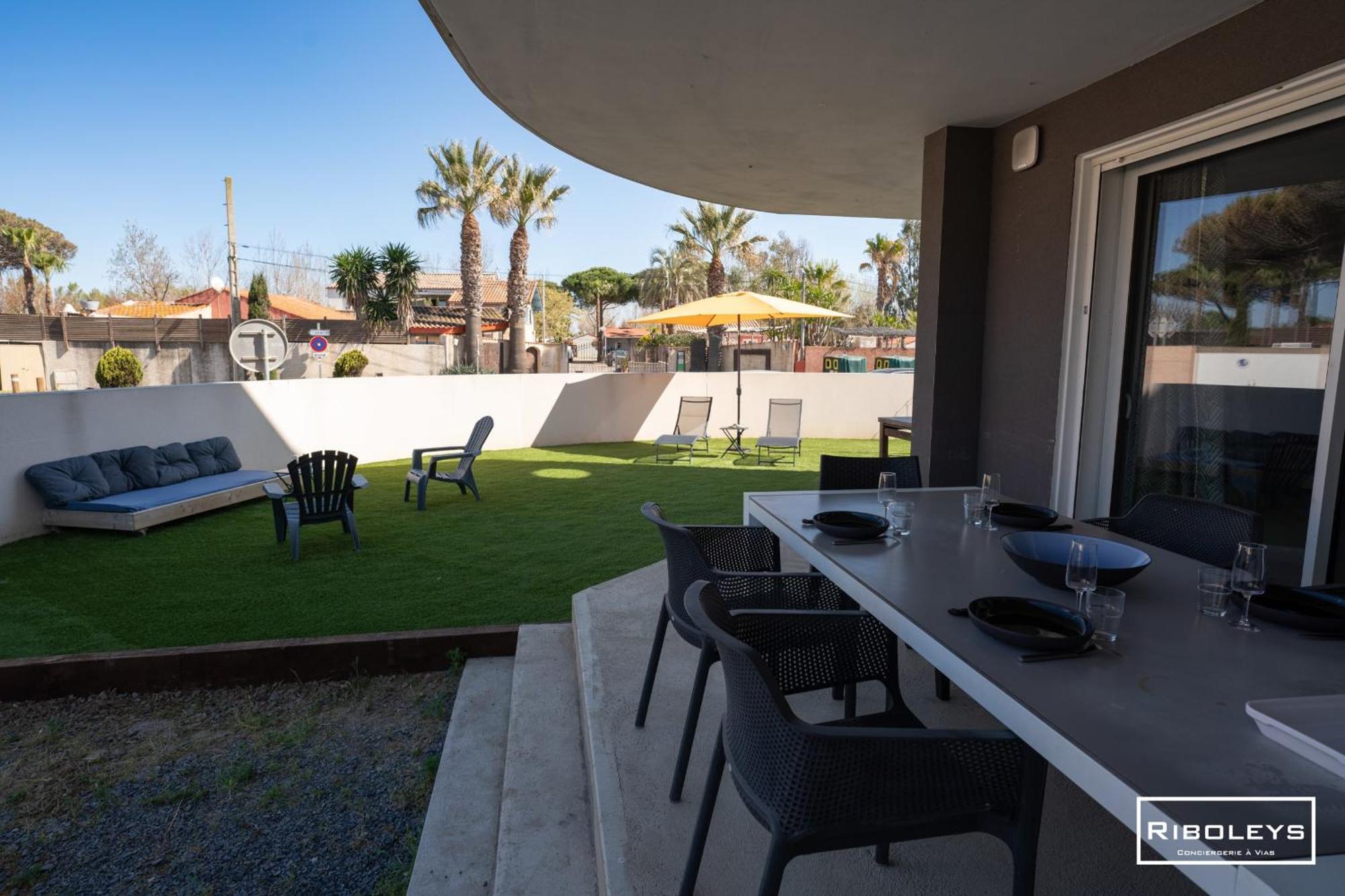 Grand T3 Neuf Climatise Avec Wifi A 100M De La Plage Vias Exteriér fotografie